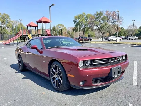 2017 Dodge Challenger R/T Plus