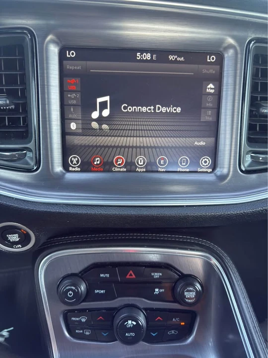 2017 Dodge Challenger 3rd Gen - Image 3 of 8