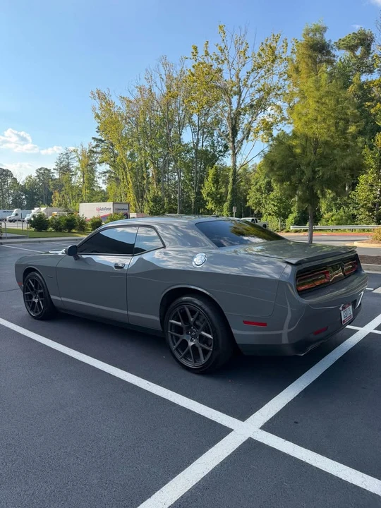 2017 Dodge Challenger 3rd Gen - Image 5 of 14