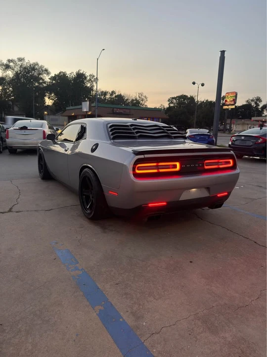 2017 Dodge Challenger 3rd Gen - Image 7 of 20