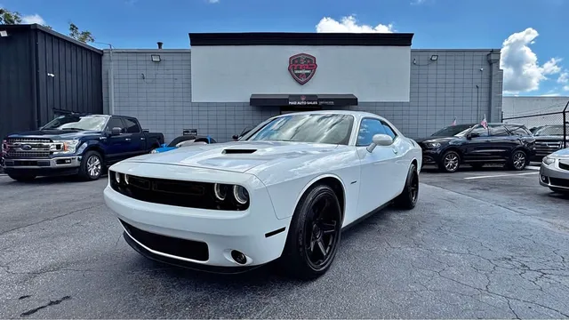 2017 Dodge Challenger R/T Plus Coupe 2D