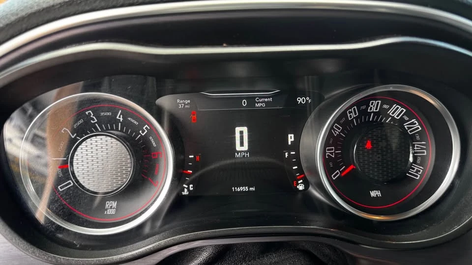 2017 Dodge Challenger 3rd Gen - Image 10 of 13