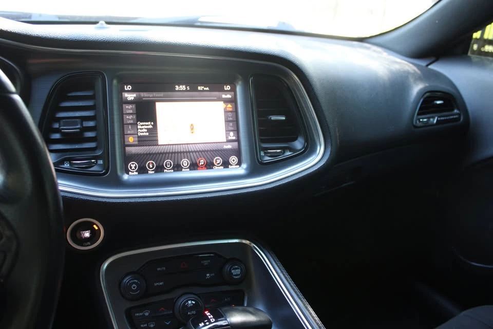 2017 Dodge Challenger 3rd Gen - Image 12 of 20