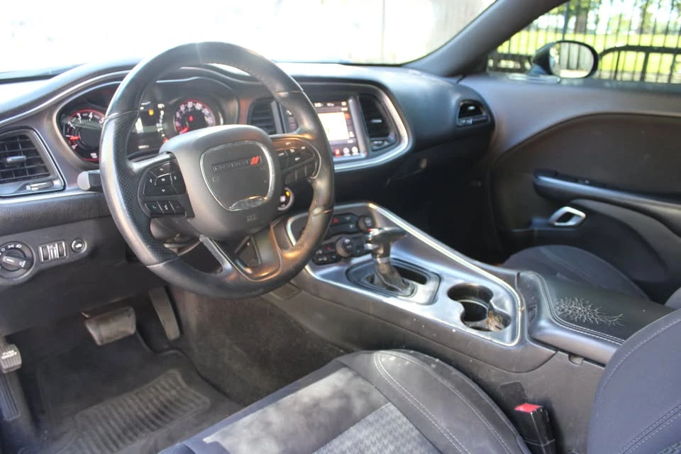 2017 Dodge Challenger 3rd Gen - Image 11 of 19