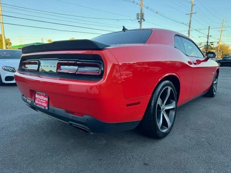 2017 Dodge Challenger 3rd Gen - Image 7 of 12