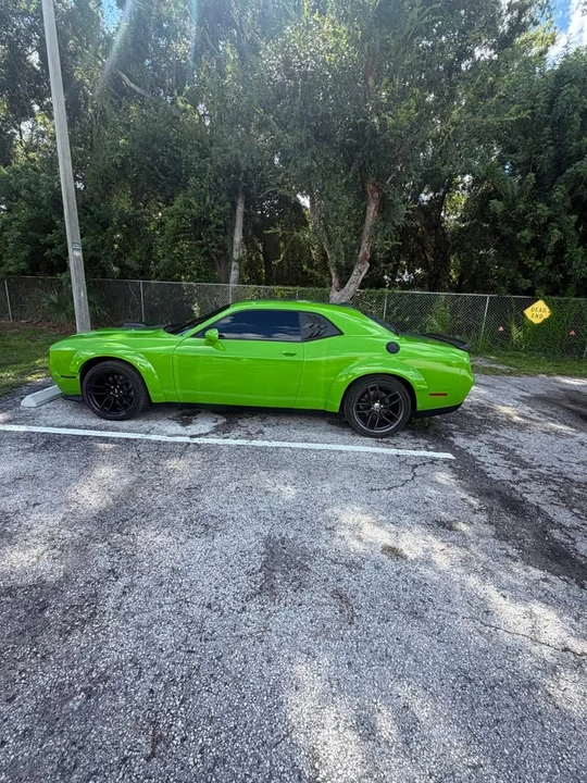 2017 Dodge Challenger 3rd Gen - Image 5 of 7