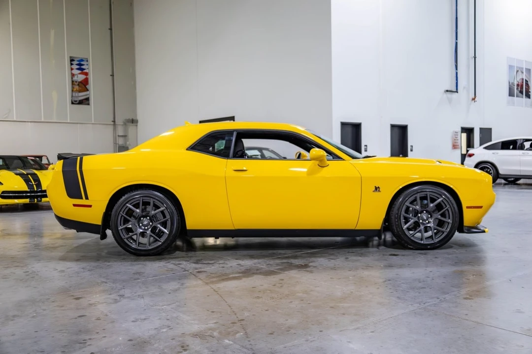 2017 Dodge Challenger SRT8 & 392 3rd Gen - Image 7 of 31