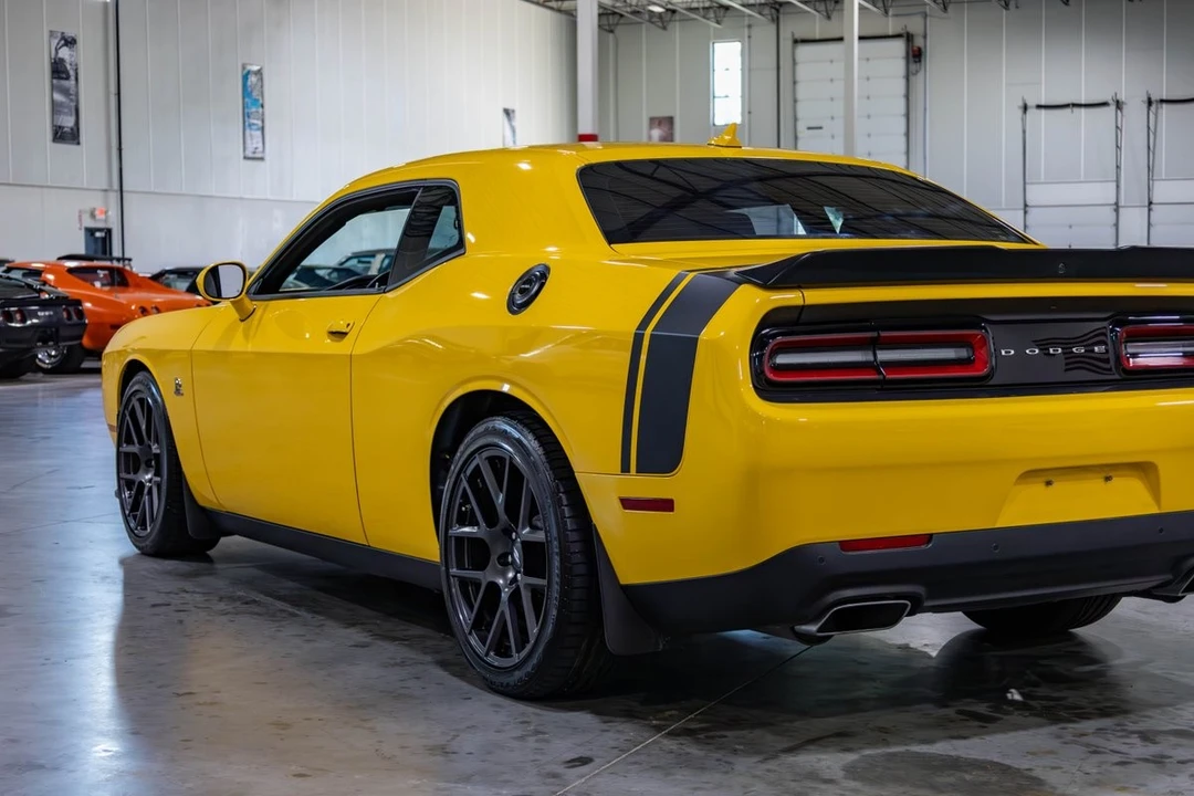 2017 Dodge Challenger SRT8 & 392 3rd Gen - Image 26 of 31