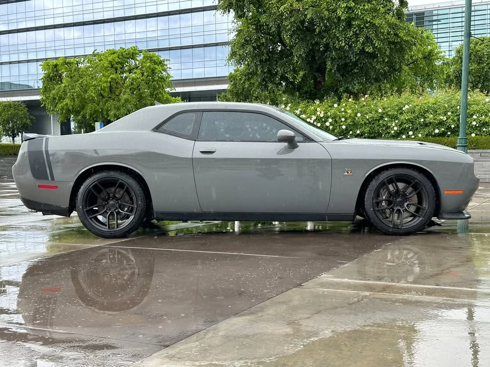 2017 Dodge Challenger SRT8 & 392 3rd Gen - Image 5 of 16