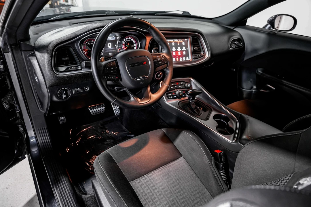 2017 Dodge Challenger SRT8 & 392 3rd Gen - Image 9 of 12