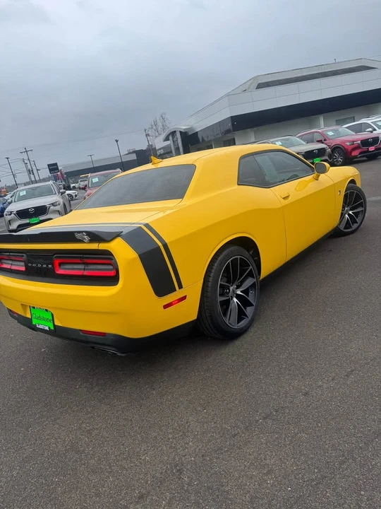 2017 Dodge Challenger SRT8 & 392 3rd Gen - Image 6 of 18