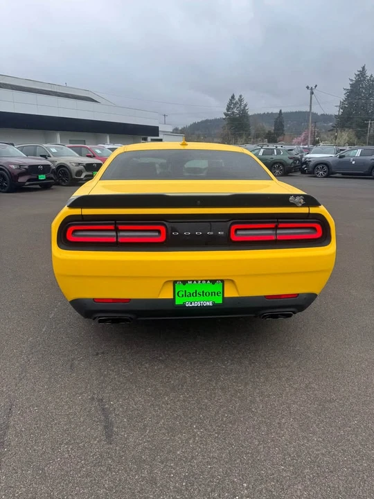 2017 Dodge Challenger SRT8 & 392 3rd Gen - Image 4 of 18