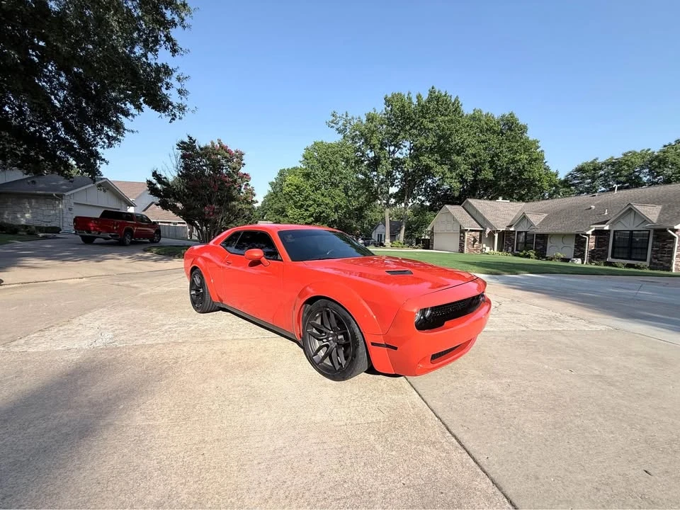 2017 Dodge Challenger SRT8 & 392 3rd Gen - Image 3 of 19