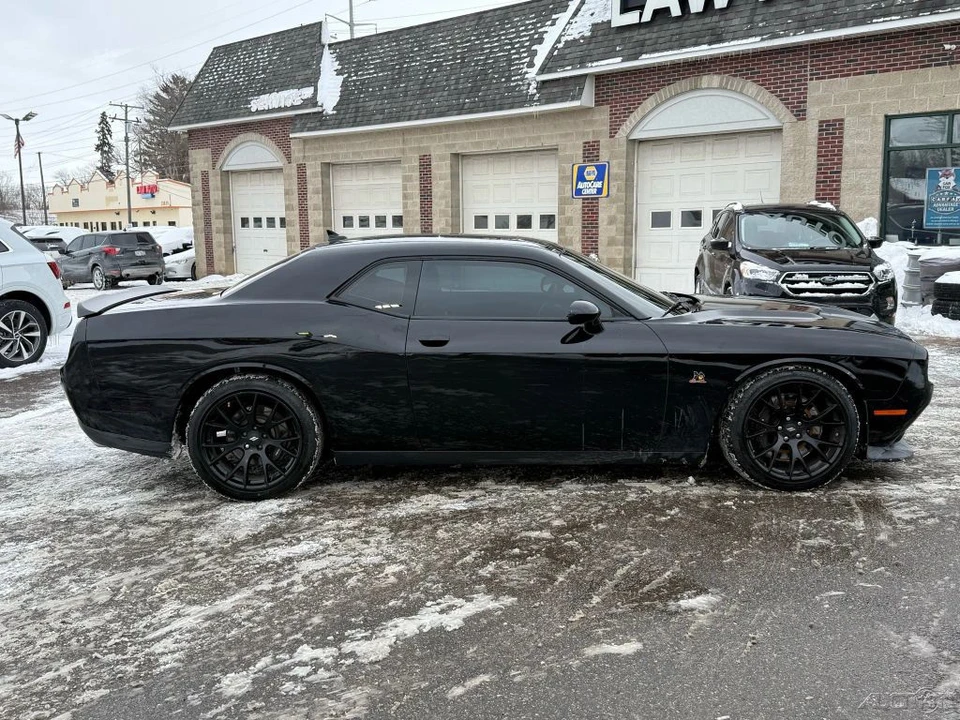 2017 Dodge Challenger SRT8 & 392 3rd Gen - Image 4 of 12