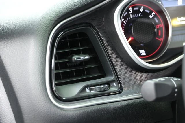 2017 Dodge Challenger SRT8 & 392 3rd Gen - Image 22 of 31