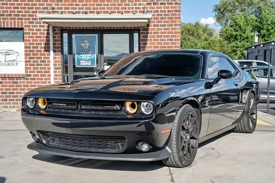 2017 Dodge Challenger R/T Scat Pack Coupe 2D