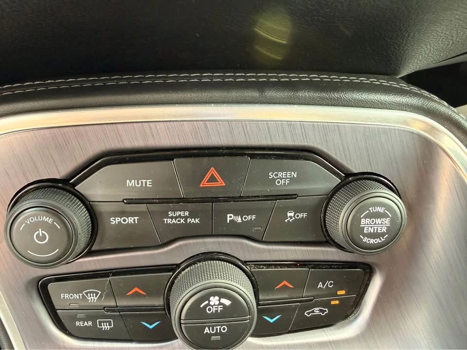 2017 Dodge Challenger SRT8 & 392 3rd Gen - Image 8 of 20