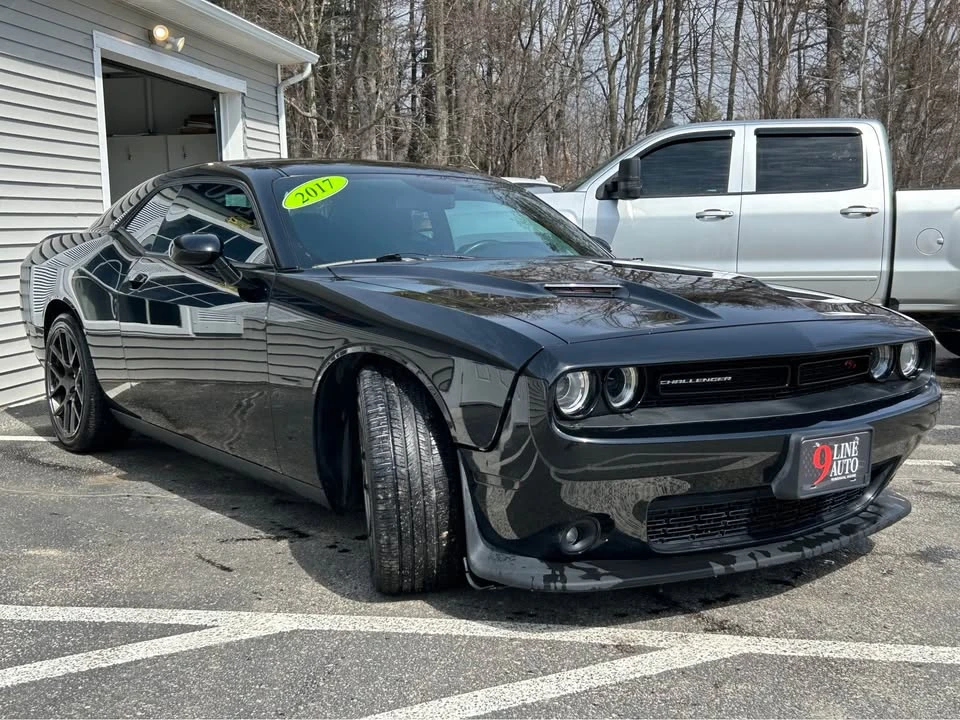 2017 Dodge Challenger SRT8 & 392 3rd Gen - Image 3 of 10