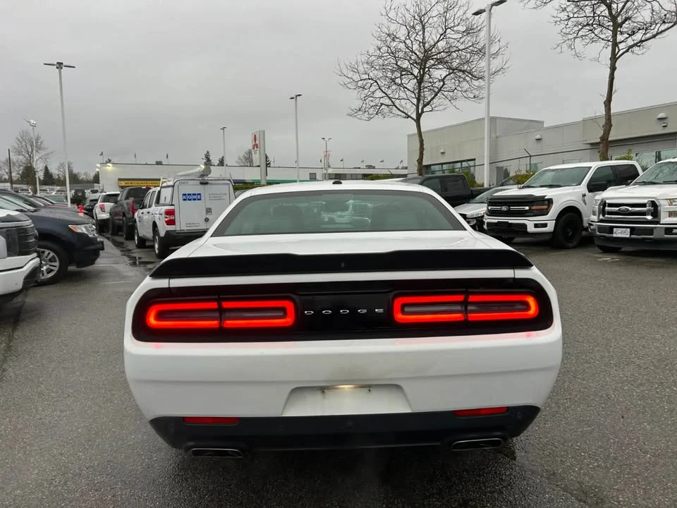2017 Dodge Challenger 3rd Gen - Image 6 of 17