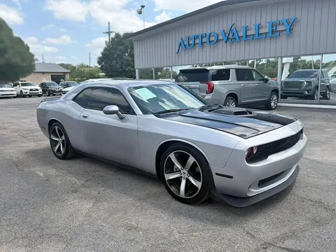 2017 Dodge Challenger R/T Shaker