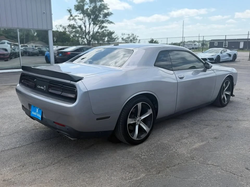 2017 Dodge Challenger 3rd Gen - Image 7 of 20