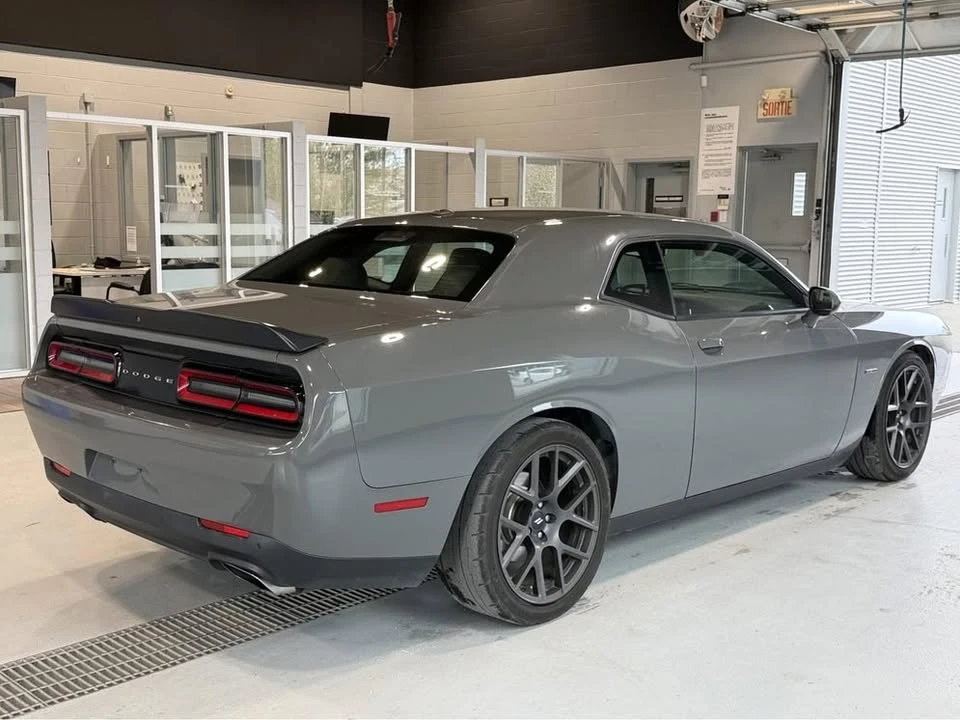 2017 Dodge Challenger 3rd Gen - Image 6 of 10