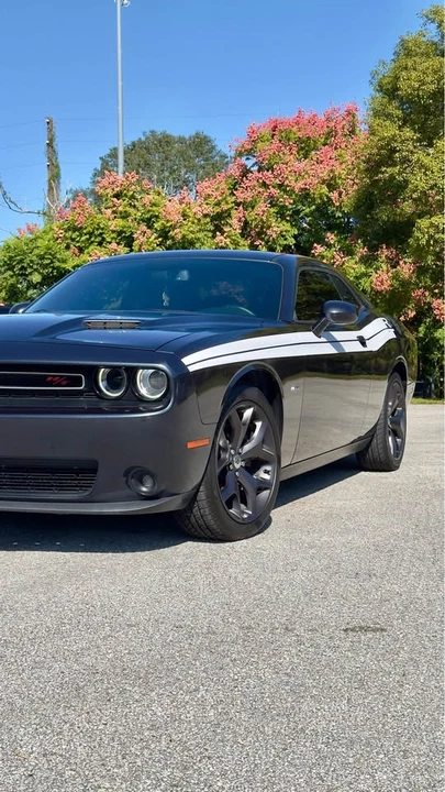 2017 Dodge Challenger 3rd Gen - Image 9 of 19