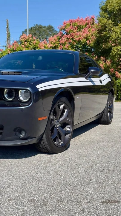 2017 Dodge Challenger 3rd Gen - Image 10 of 19