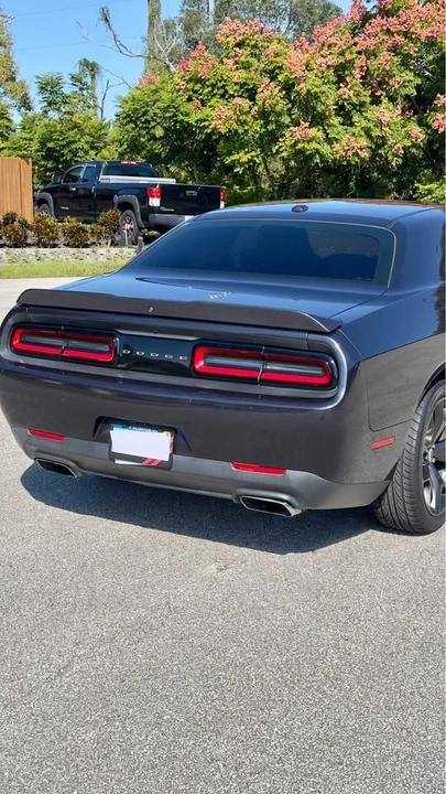 2017 Dodge Challenger 3rd Gen - Image 6 of 19