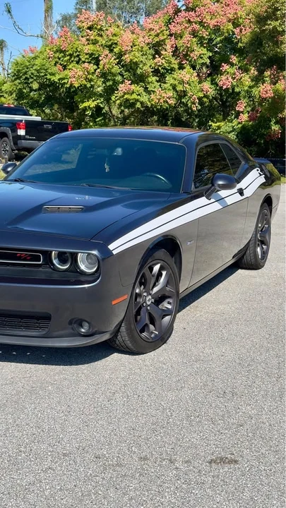 2017 Dodge Challenger 3rd Gen - Image 8 of 19