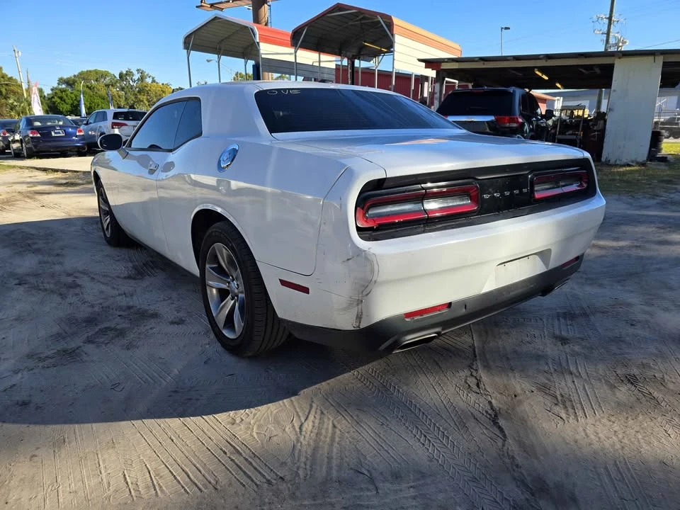 2017 Dodge Challenger 3rd Gen - Image 6 of 13
