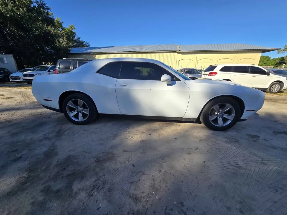 2017 Dodge Challenger 3rd Gen - Image 8 of 13