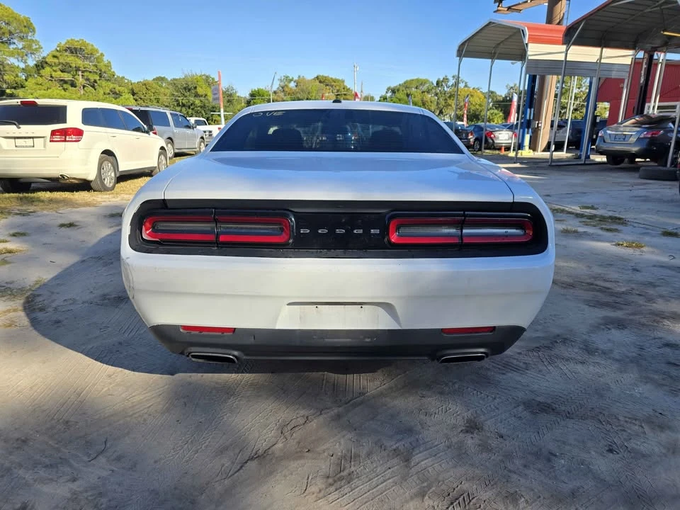 2017 Dodge Challenger 3rd Gen - Image 5 of 13