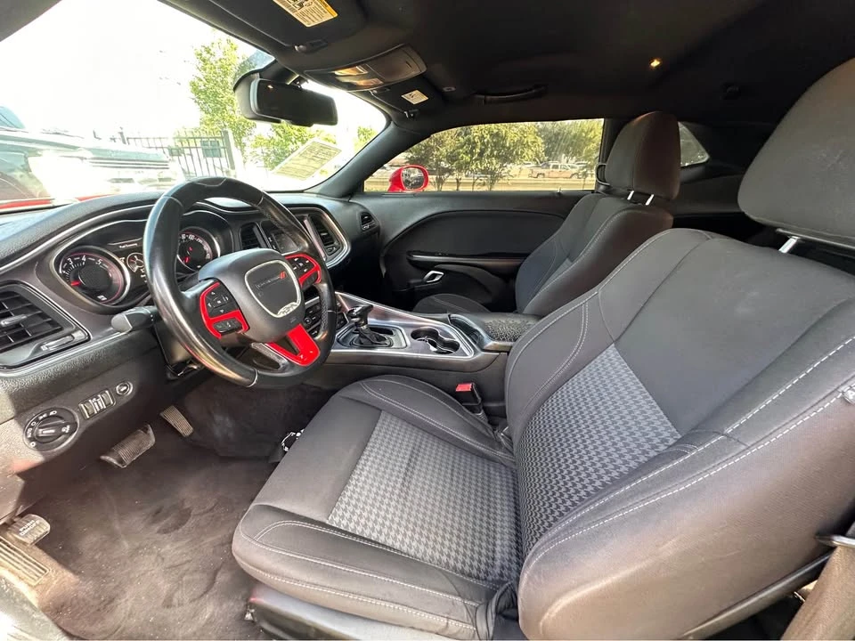 2017 Dodge Challenger 3rd Gen - Image 7 of 9