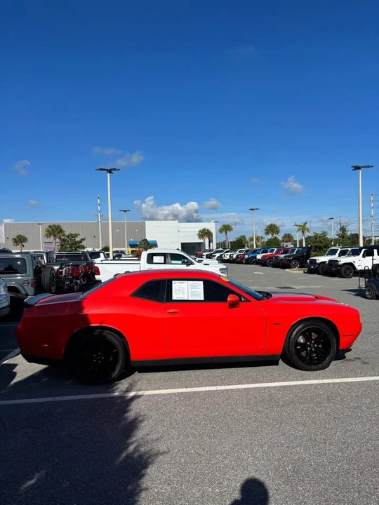2017 Dodge Challenger 3rd Gen - Image 3 of 10