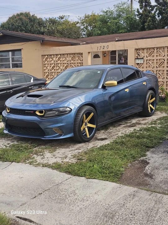 2017 Dodge Challenger 3rd Gen - Image 6 of 18
