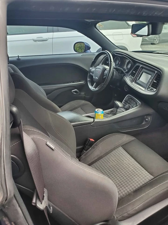 2017 Dodge Challenger 3rd Gen - Image 2 of 8