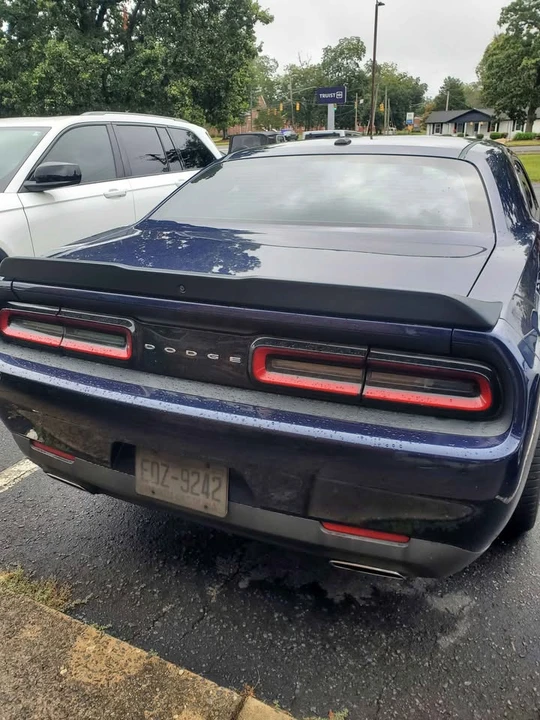 2017 Dodge Challenger 3rd Gen - Image 4 of 8