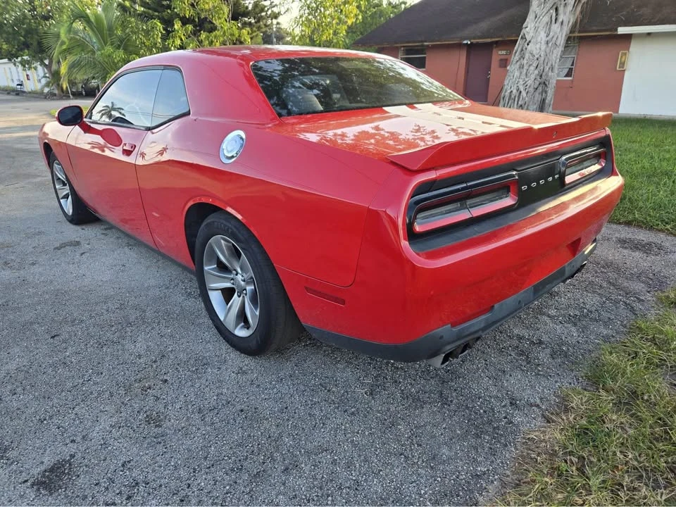 2017 Dodge Challenger 3rd Gen - Image 10 of 11