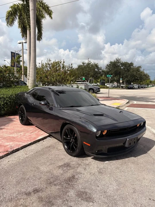 2017 Dodge Challenger 3rd Gen - Image 5 of 9