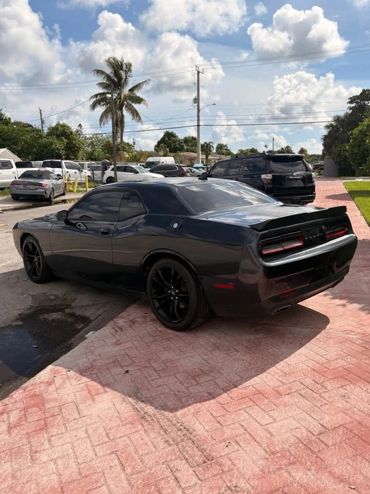 2017 Dodge Challenger 3rd Gen - Image 3 of 9