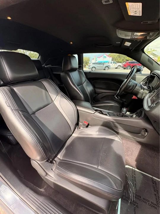 2017 Dodge Challenger 3rd Gen - Image 7 of 9