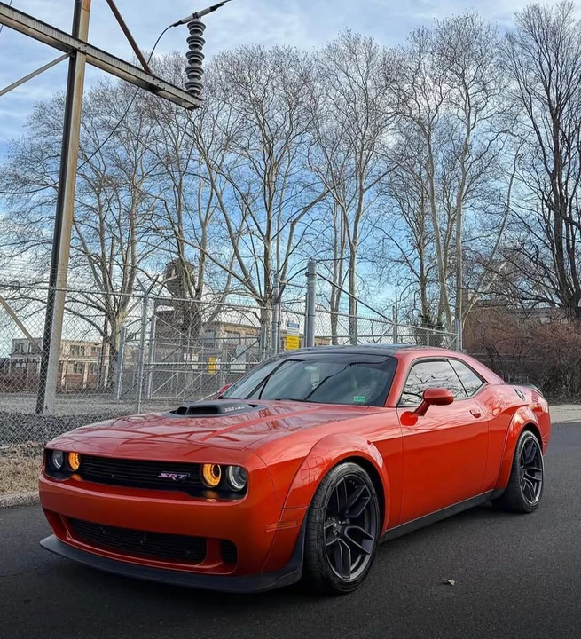 2017 Dodge Challenger SRT8 & 392 3rd Gen - Image 4 of 9