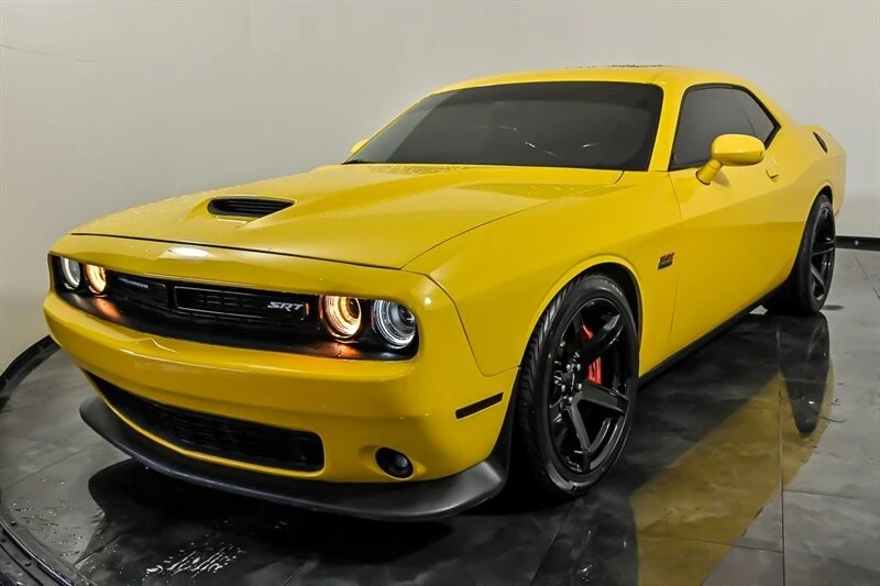 2017 Dodge Challenger SRT8 & 392 3rd Gen - Image 5 of 27
