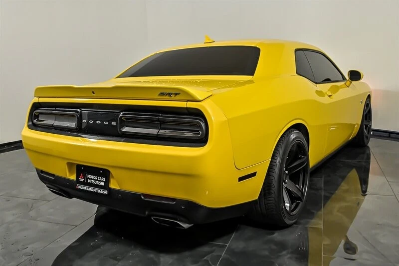 2017 Dodge Challenger SRT8 & 392 3rd Gen - Image 9 of 27