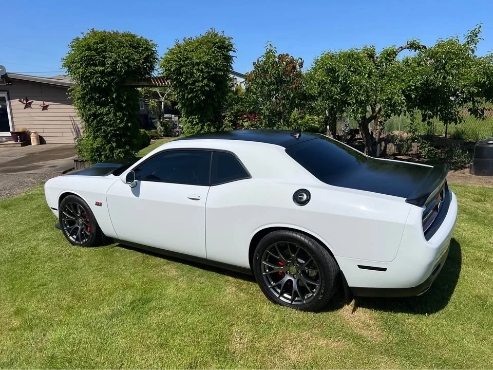 2017 Dodge Challenger SRT8 & 392 3rd Gen - Image 4 of 9