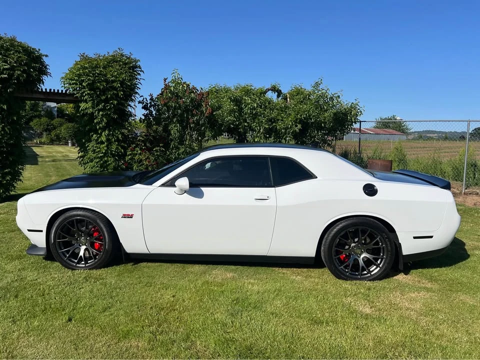 2017 Dodge Challenger SRT8 & 392 3rd Gen - Image 3 of 9