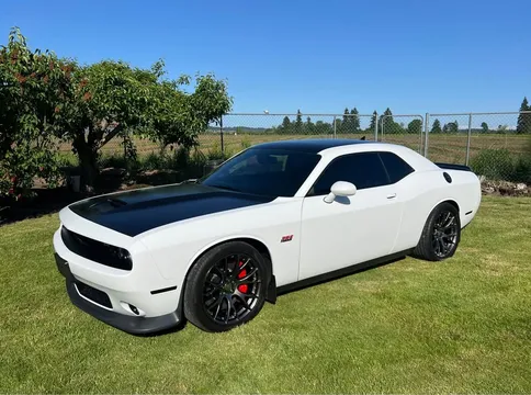 2017 Dodge Challenger SRT 392 Coupe 2D