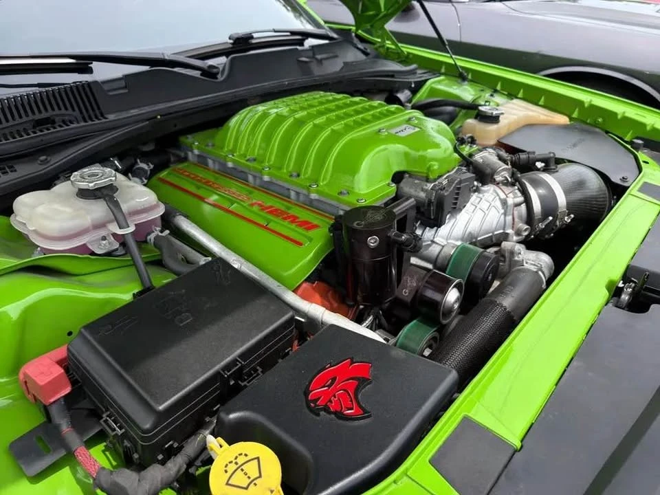 2017 Dodge Challenger SRT Hellcat 3rd Gen - Image 7 of 19