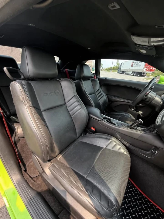2017 Dodge Challenger SRT Hellcat 3rd Gen - Image 5 of 19